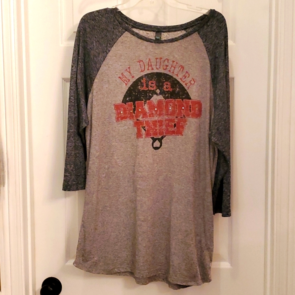 NWOT 3/4 Sleeve Women's XL Softball Tshirt with Bling (Boutique purchased)